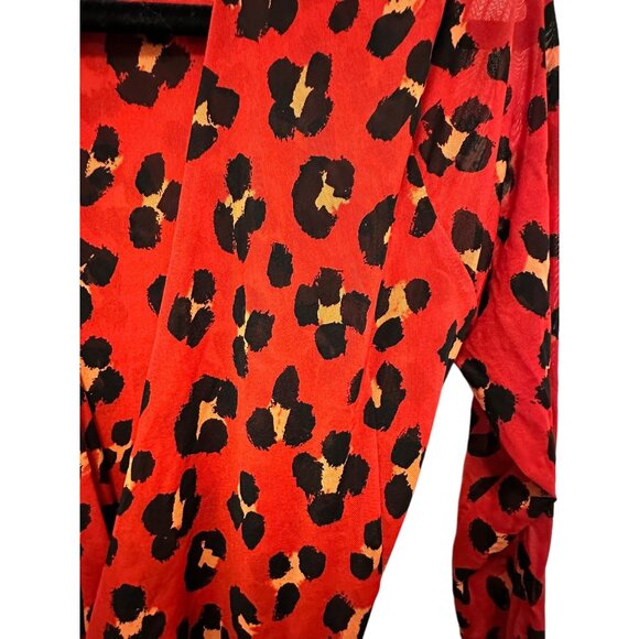 💰BOGO💰New CAbi Red Leopard Print Siren Wrap Dress sz M - Picture 8 of 11